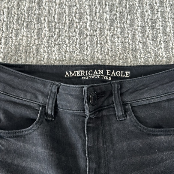 Unique Black Denim American Eagle Jeans with Fringed Bottom, Hi-Rise Jegging - Picture 3 of 7